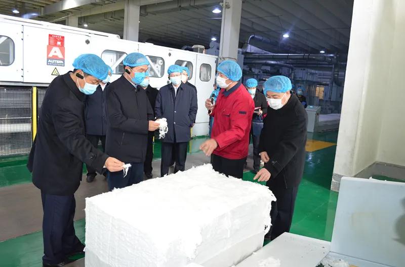 省、市工商聯(lián)領(lǐng)導(dǎo)一行蒞臨公司調(diào)研